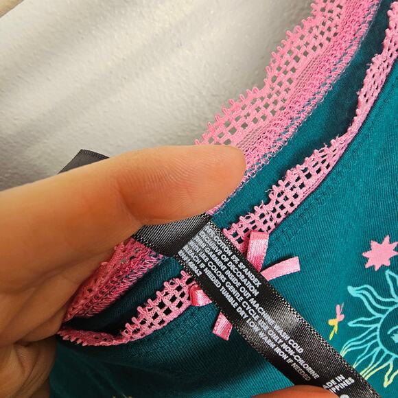 Torrid Sleep Tank Top Sleeveless Pajama Top Moon Print Shirt Women 3X - Picture 6 of 7